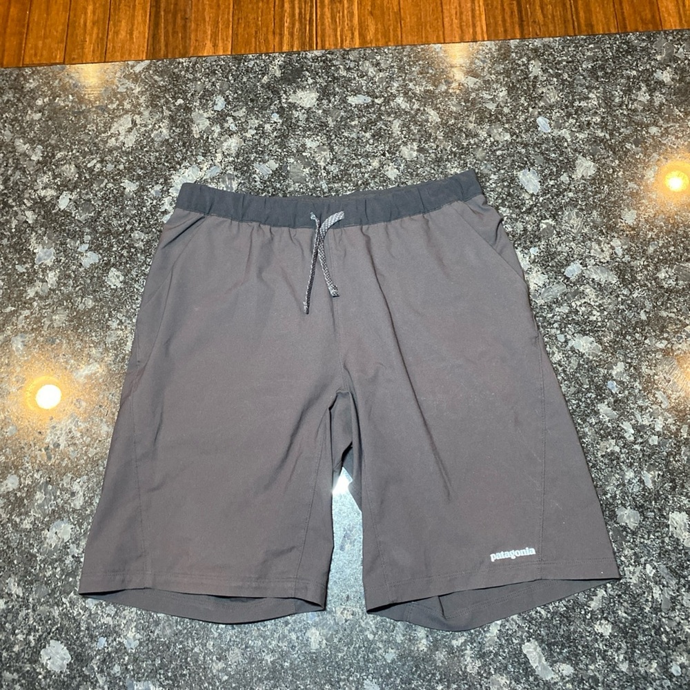 Patagonia Shorts Mens Medium Black Terrebonne Trail Hiking Performance Outdoor
